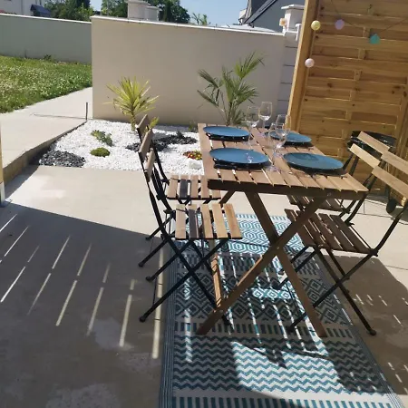 Duplex Cosy: Bayeux Getaway With Terrace * Sommervieu