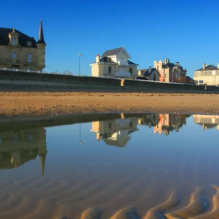 Les Pommiers Duplex Cosy Confort Mitoyen D'une Maison Neuve Avec Terrasse Entree Independante Parking 5 Mn De Bayeux Et 10 Mn Du Debarquement Appartement Sommervieu