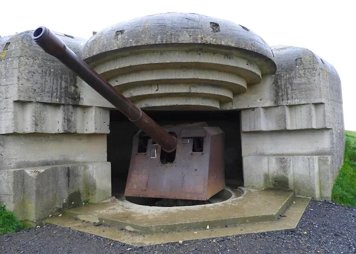 Les Pommiers Duplex Cosy Confort Mitoyen D'une Maison Neuve Avec Terrasse Entree Independante Parking 5 Mn De Bayeux Et 10 Mn Du Debarquement