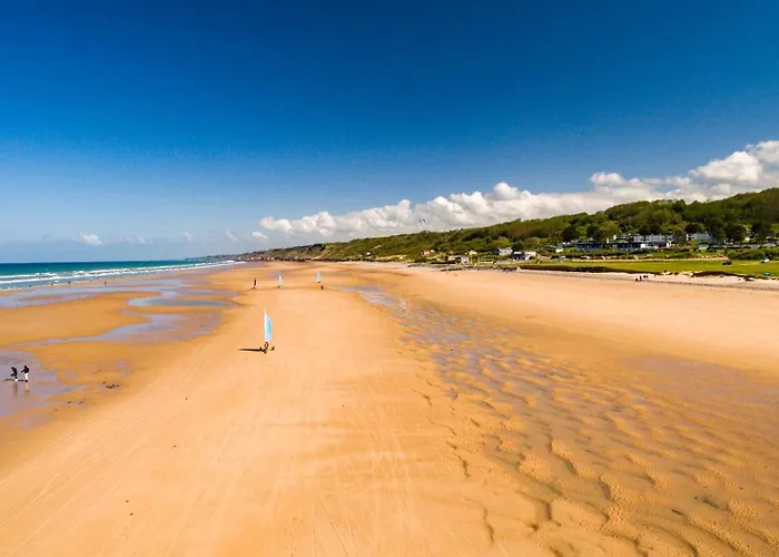 Les Pommiers Duplex Cosy Confort Mitoyen D'une Maison Neuve Avec Terrasse Entree Independante Parking 5 Mn De Bayeux Et 10 Mn Du Debarquement Διαμέρισμα Sommervieu