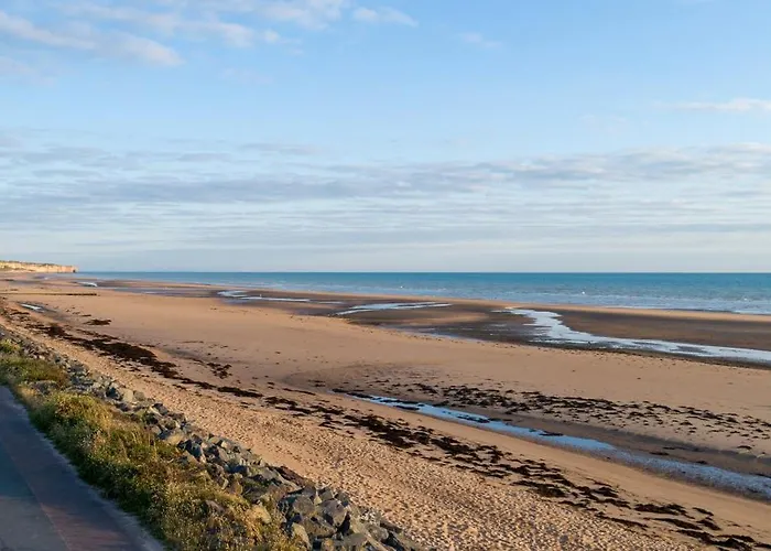 Διαμέρισμα Les Pommiers Duplex Cosy Confort Mitoyen D'une Maison Neuve Avec Terrasse Entree Independante Parking 5 Mn De Bayeux Et 10 Mn Du Debarquement *