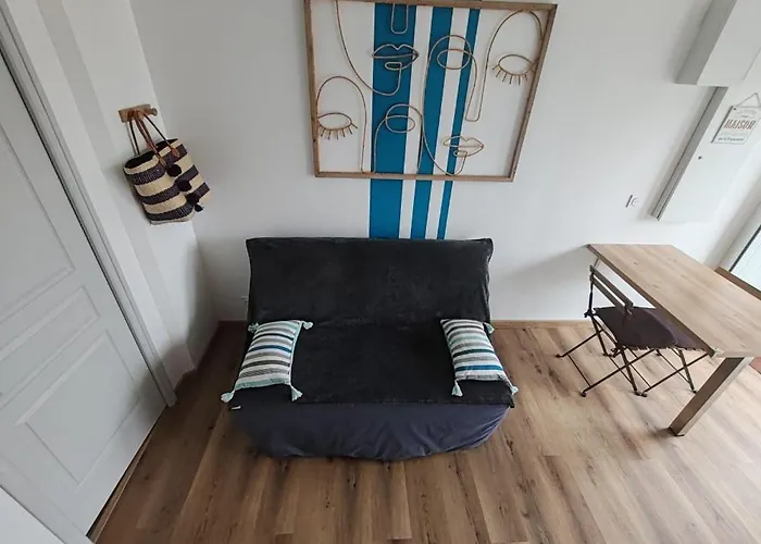 Les Pommiers Duplex Cosy Confort Mitoyen D'une Maison Neuve Avec Terrasse Entree Independante Parking 5 Mn De Bayeux Et 10 Mn Du Debarquement Διαμέρισμα Sommervieu